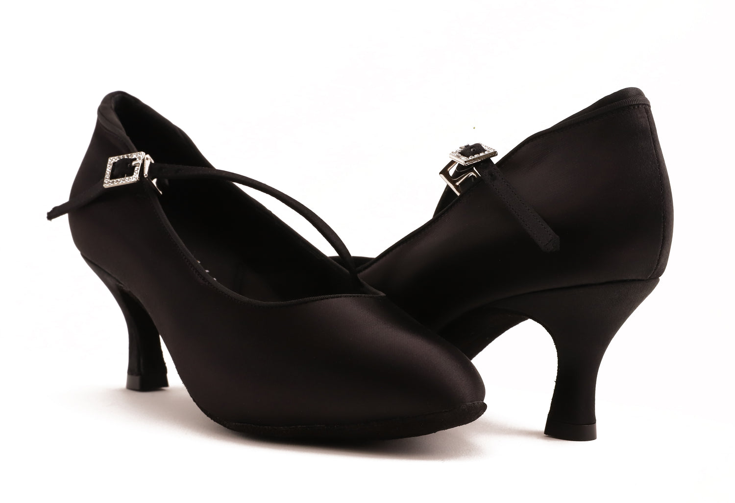 Delora - Schwarz Satin Rounded 6,5 cm Flare